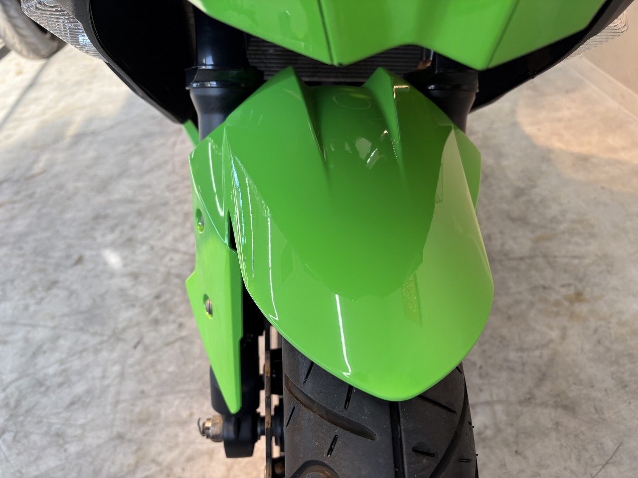 ブニョ　ベアモデル　黄緑成形 1/12 KAWASAKI Ninja ZX-25R ライムグリーン×エボニー – SOOTANG HOBBY