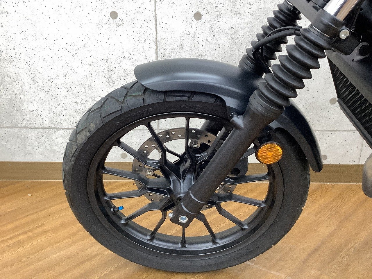 CL250純正タイヤセット 走行距離99キロ 送料無料 25254293.jpg?resize=600,450,ffffff