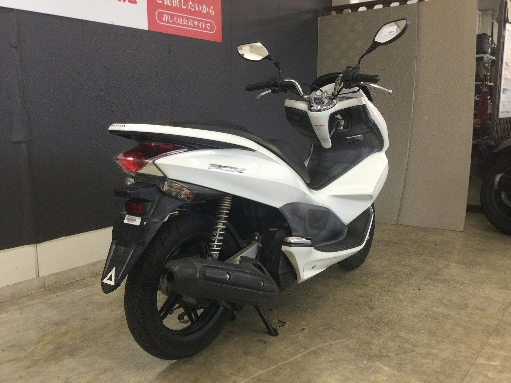 PCX125  /  JF28　 登録、整備代込みの金額!! ホンダ PCX125 JF28 ノーマル車 点検整備済み｜BIKE