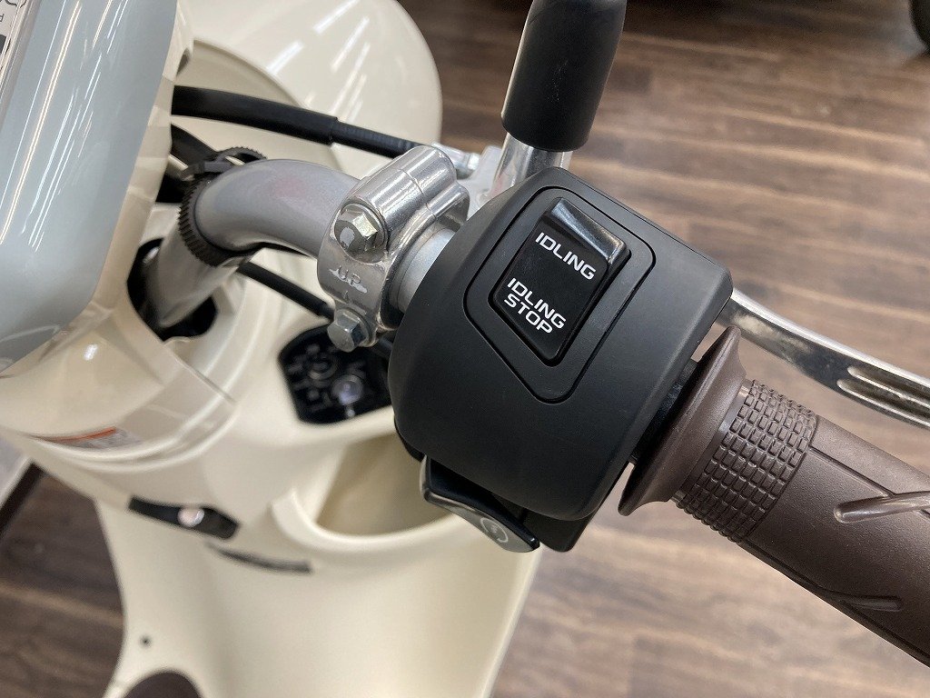 実働！国内！GPz400F2！空冷4発！車検令和6年7月！カスタム、整備多数、付属パーツ多数！ 25293567.jpg?resize=600,450,ffffff