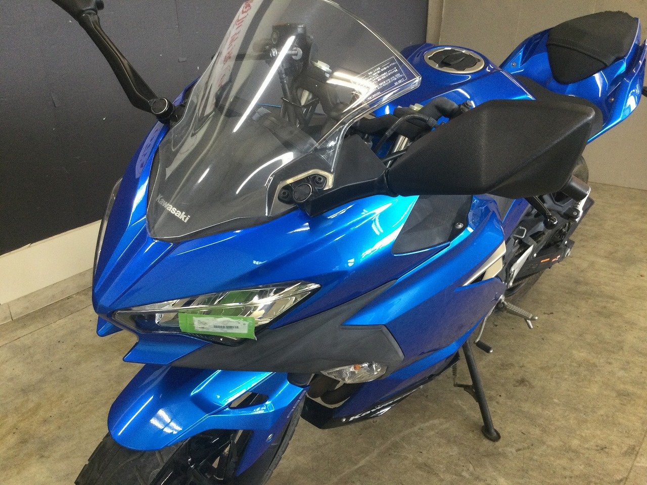 バイク用 青色LED ドラゴンアイ Amazon | バイクLEDヘッドライト H4/HS1 Hi/Lo ledバルブ 青色光付き