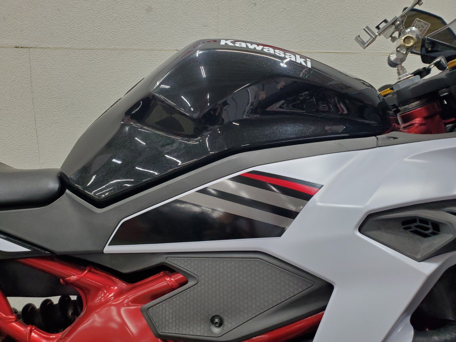 R♡様 15日まで カワサキ Ninja ZX－6R 2015年モデル 30th