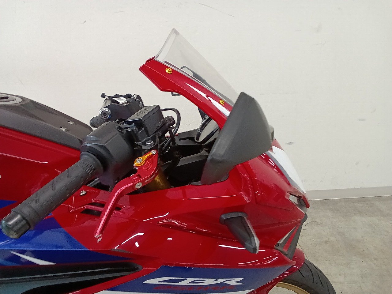 25505161.jpg?resize=600,450,ffffff