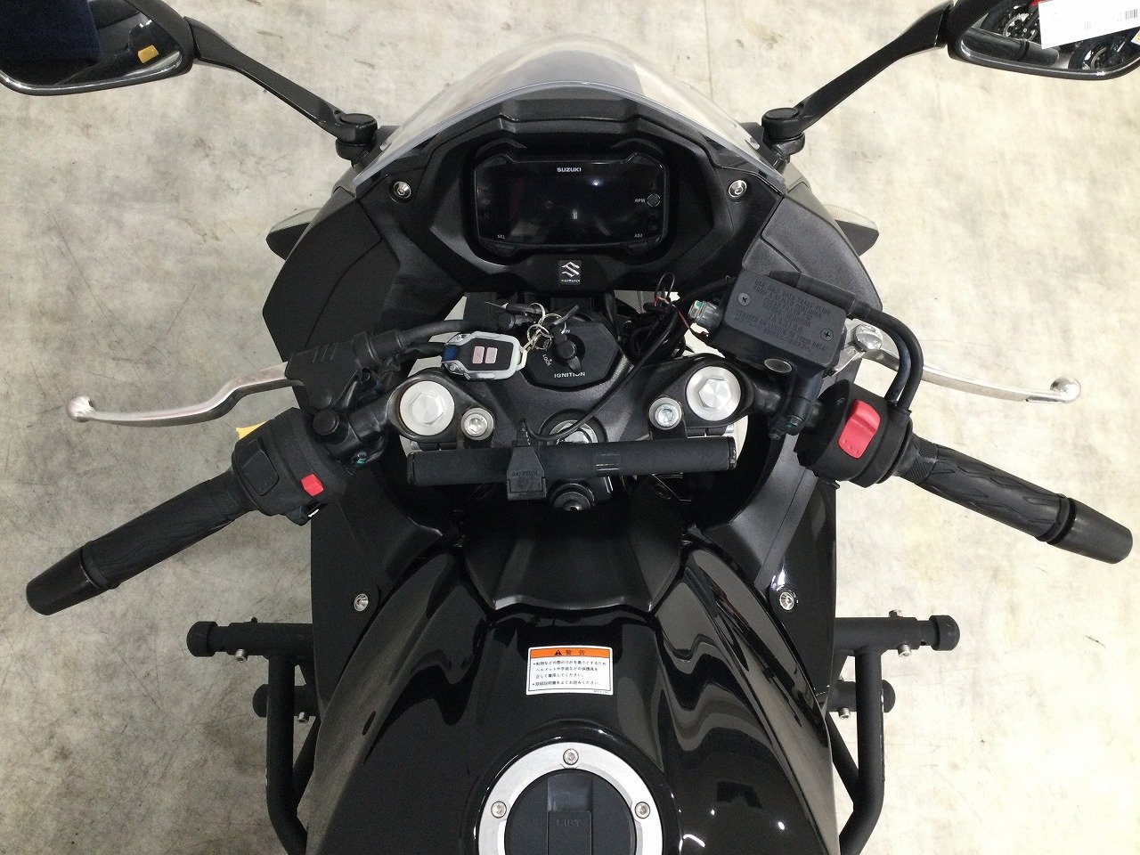 SUZUKI GSR250 黒 エンジン始動動画 自賠責保険で乗れます 半額配送キャンペーン 期間限定 現状渡し諸経費￥0- 横浜 P-Yard SUZUKI GS750 黒 エンジン始動動画 車検残R7/4月 名変で乗れます 半額