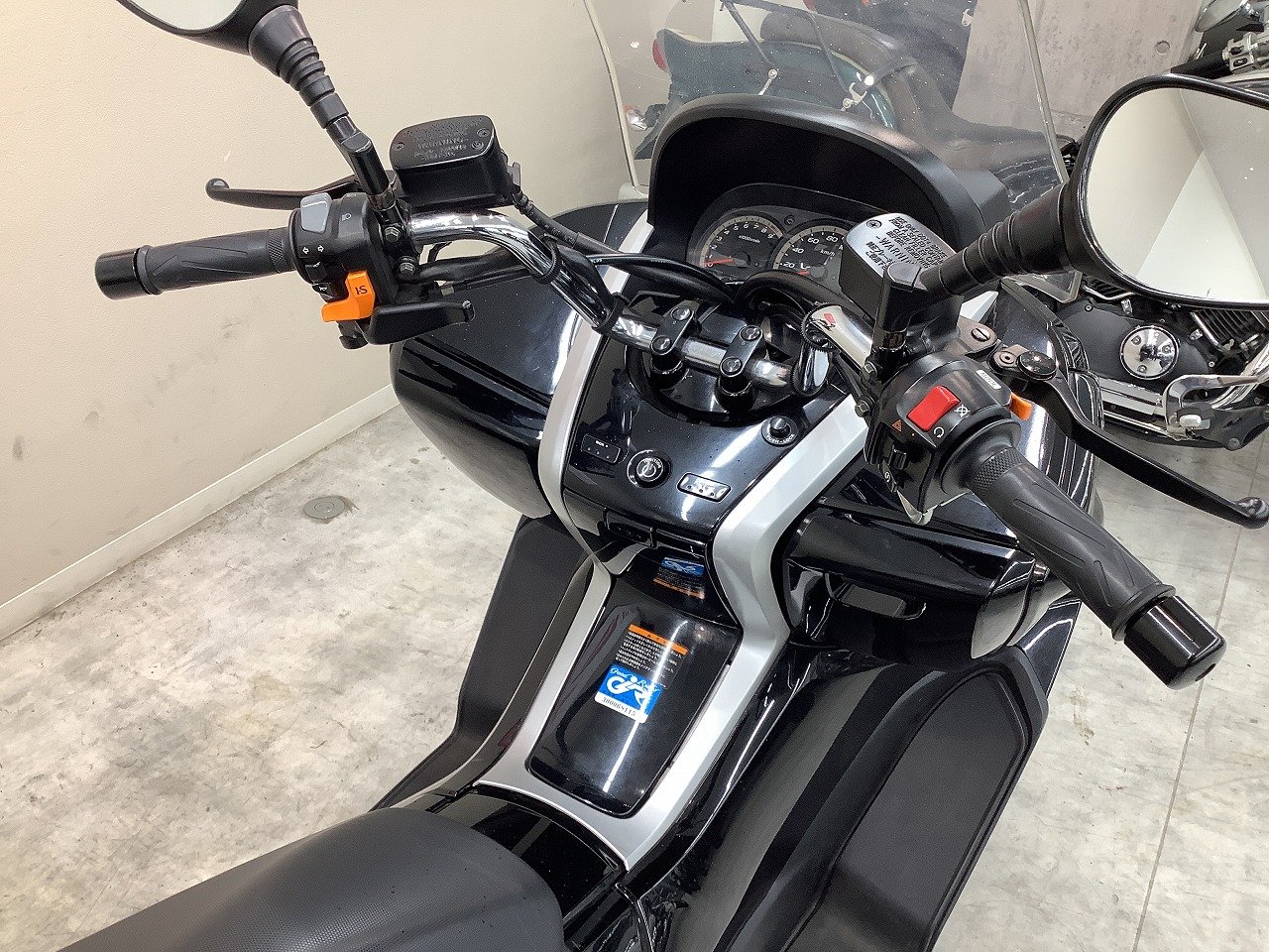 マジェスティ250 ナンバー付き自賠責付き！　当日乗って帰れます！ 売約済み】ヤマハ マジェスティ250 （現状販売車） | バイクパーツの