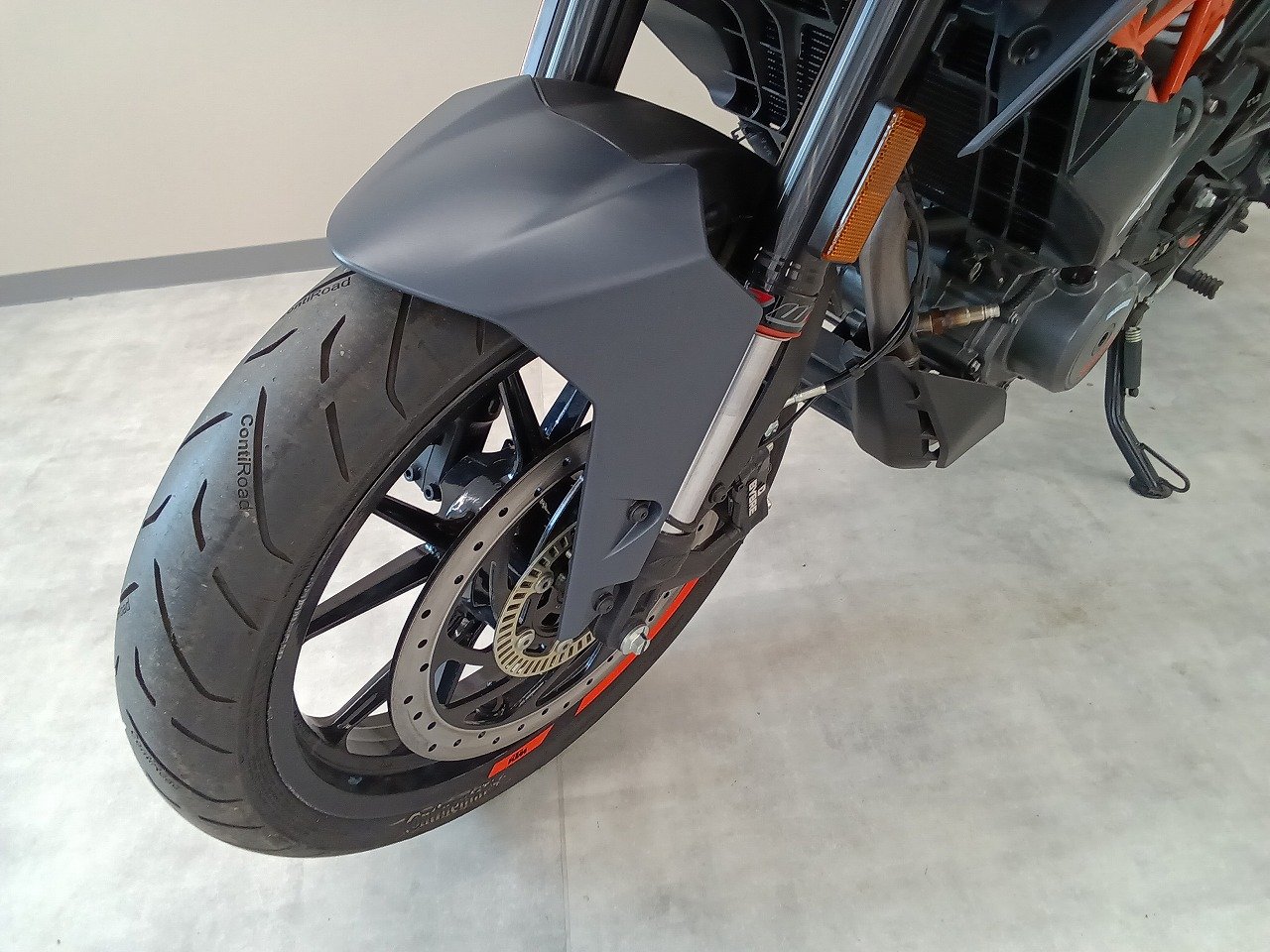 KTM RC390 白/黒 車検予備検対応車 エンジン始動確認 半額配送キャンペーン 期間限定価格 現状渡し諸経費￥0- 横浜 P-Yard KTM RC390 白/黒 車検残R8/11月 エンジン始動確認 名変で乗れます 半額