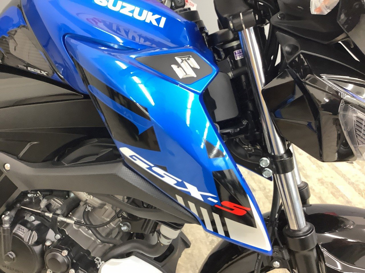 ★ご購入者決定★【訳あり】GS125 2017年式 走行距離2,424Km カワサキ KLX125 2017年式 EBJ-LX125Cの諸元・スペック情報 | ウェビック