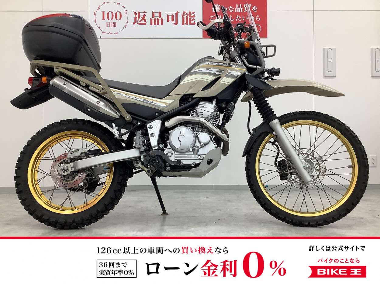 SEROW250　2016年モデル　マルチバー　GIVリアボックス　ZETAハンドガード