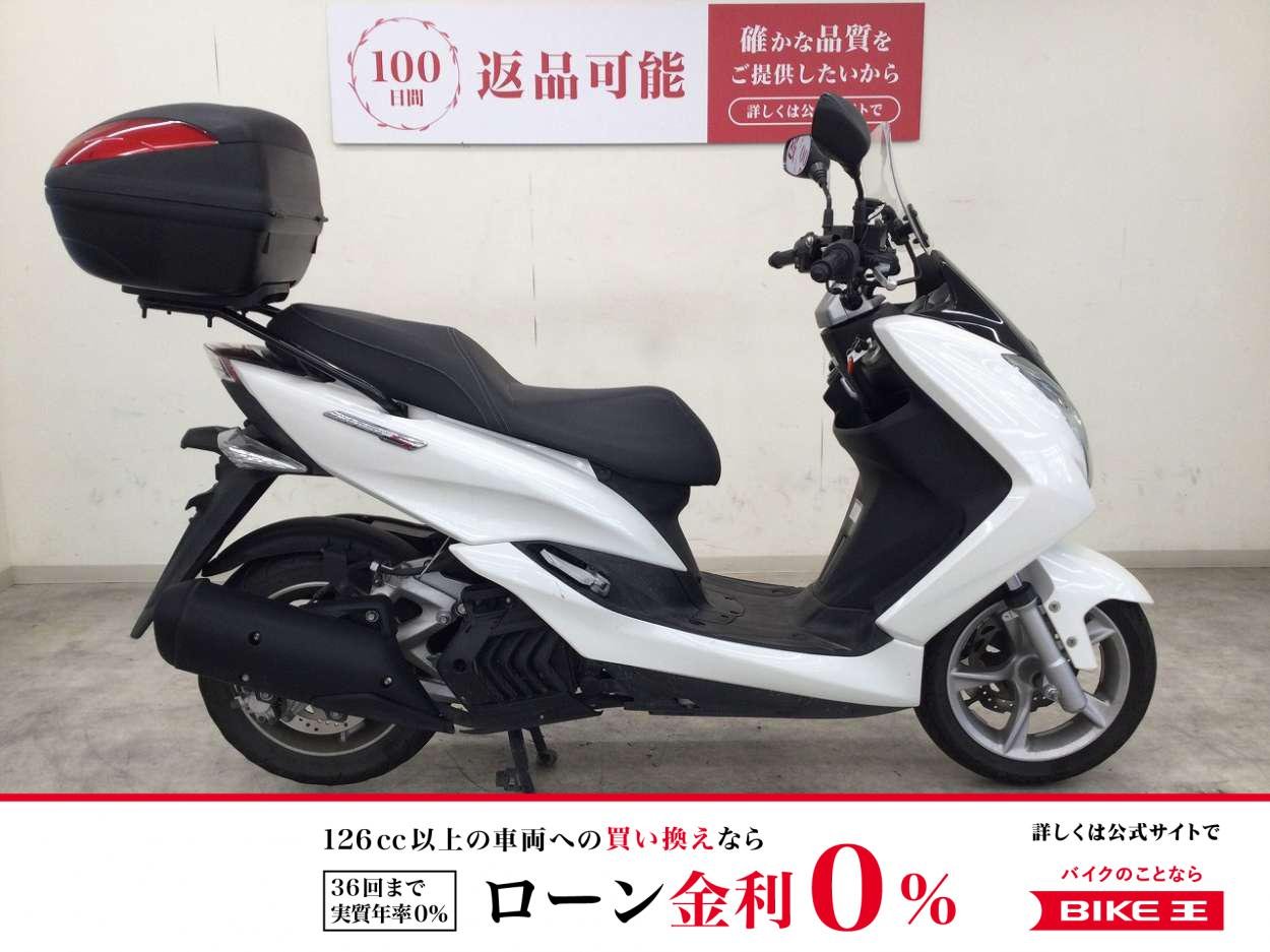 マジェスティS　2016年モデル／GIVI製トップケース付／後付けスクリーン有／マルチバー装備