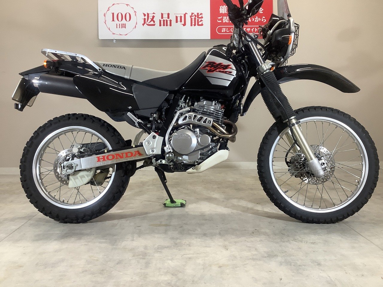 XR BAJA　2003年モデル/純正スペアキーあり/ナックルガード/スクリーン