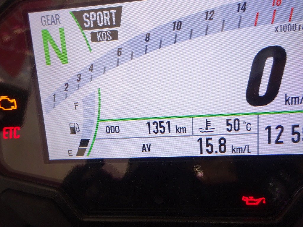 26301752.jpg?resize=600,450,ffffff