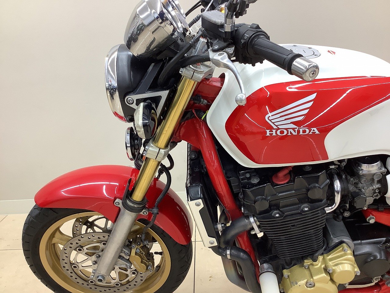HONDA CB1300スーパーフォア エンジンスライダー装備