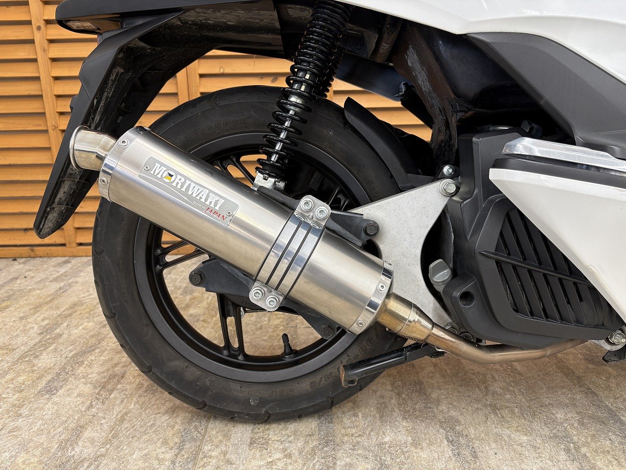 HONDA PCX150 2015年モデル モリワキ製マフラー ハイ