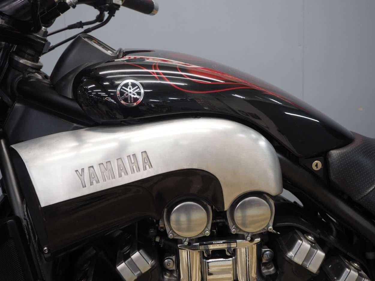 V-MAX VMX1200 4C45 逆輸入 | バイク買うなら【バイク王】